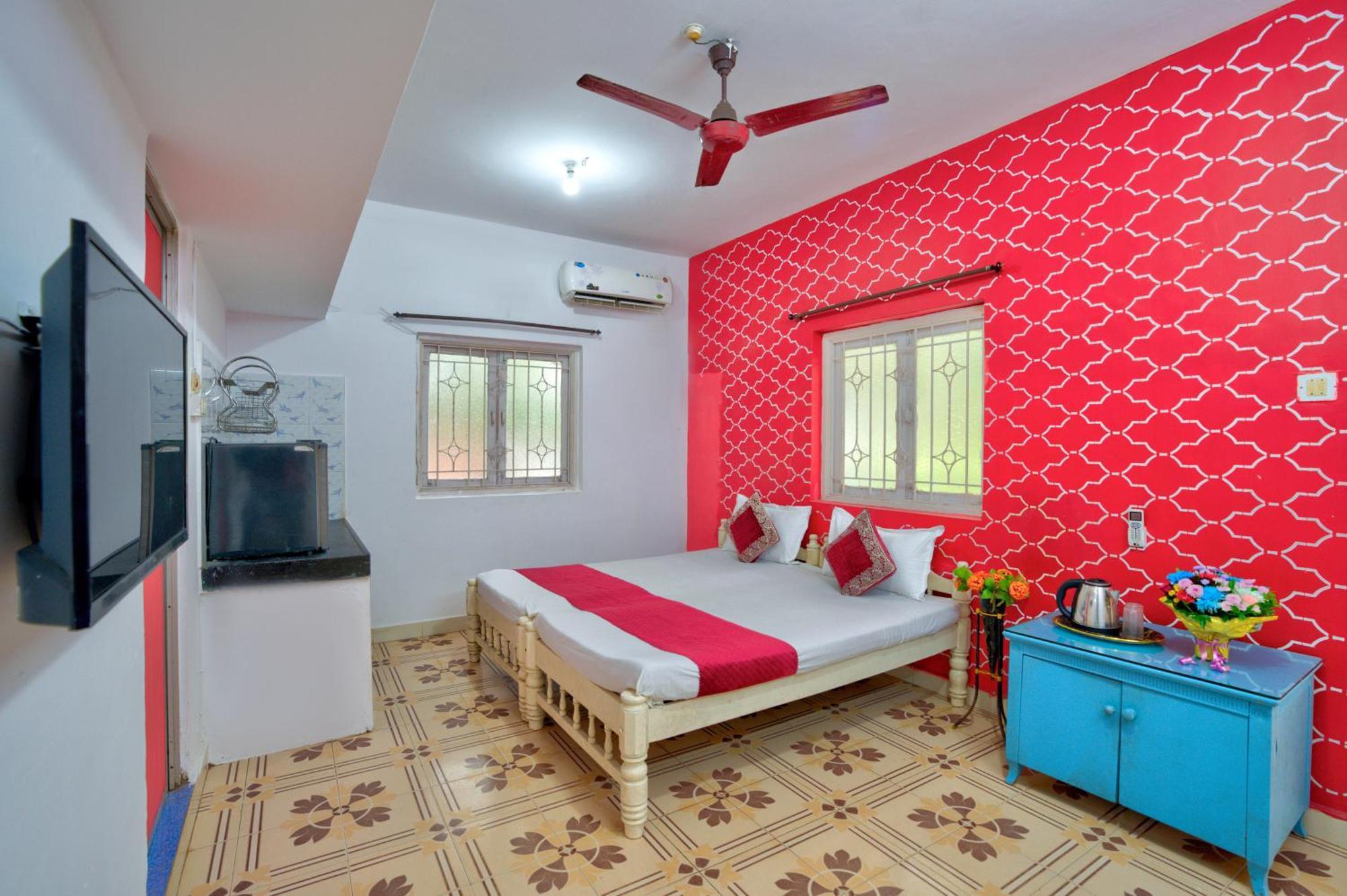 Oceanic Pearl Beach Guest House Calangute Buitenkant foto
