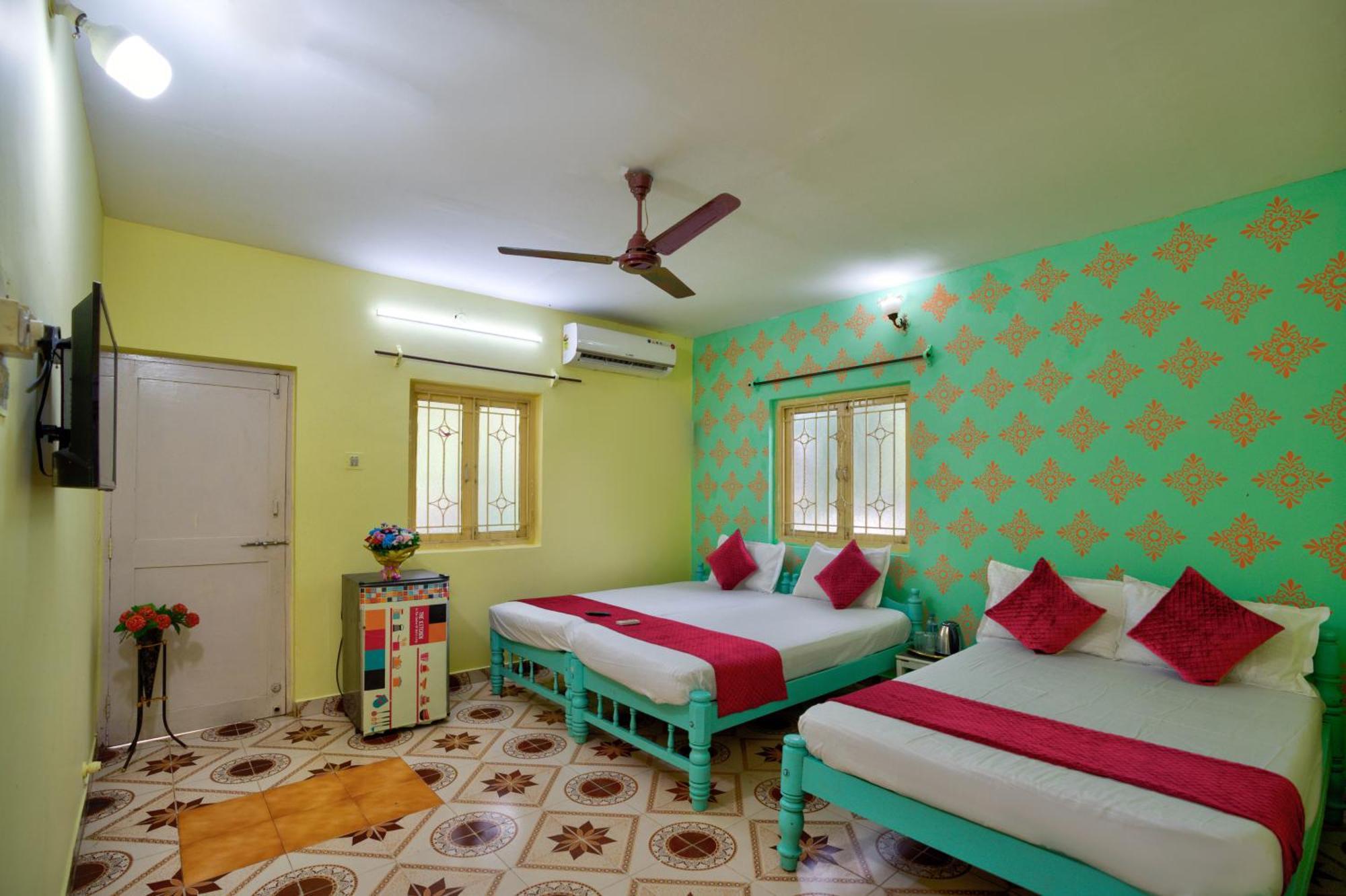 Oceanic Pearl Beach Guest House Calangute Buitenkant foto